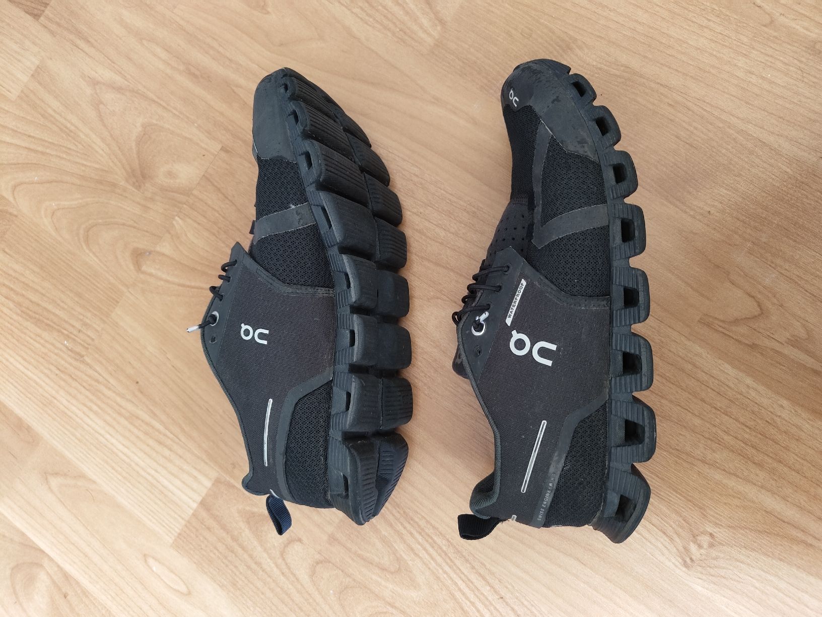 On Herrenschuhe: On Cloud shoes WATERPROOF, 40 – Gebraucht aus Biasca von val_camo93 1