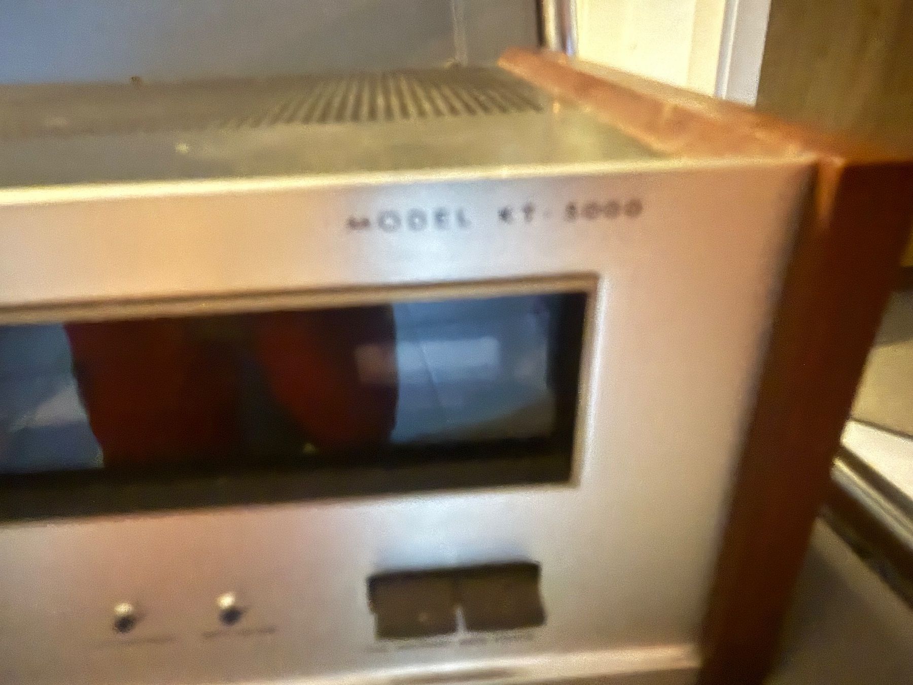 Kenwood Radio: Kenwood Solid State KT-5000 Tuner – Usato da Embrach venduto da Tom1717 1