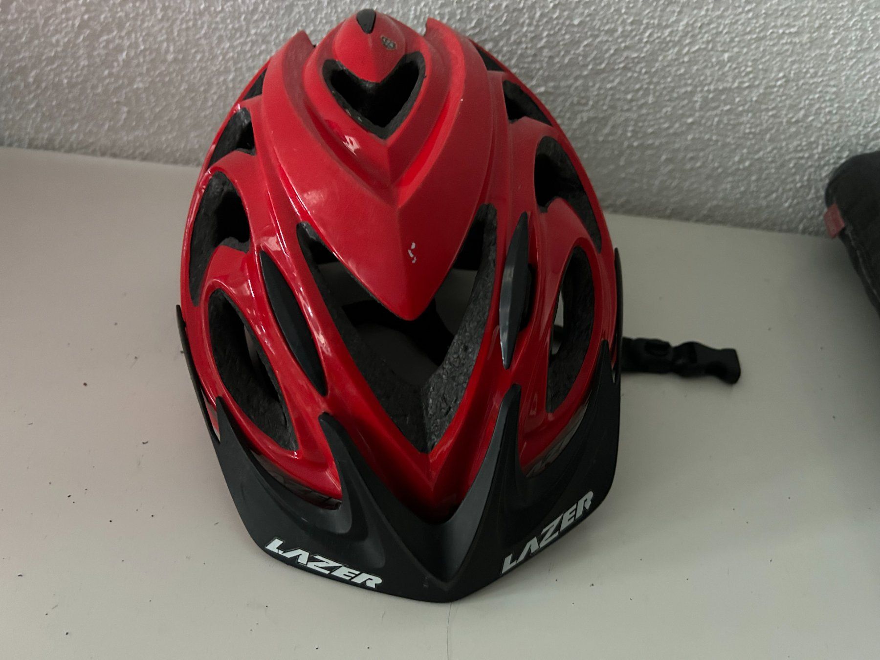 Caschi: Kinder-Velohelm, Grösse S – Usato da Buttisholz venduto da PIOTRCH 1