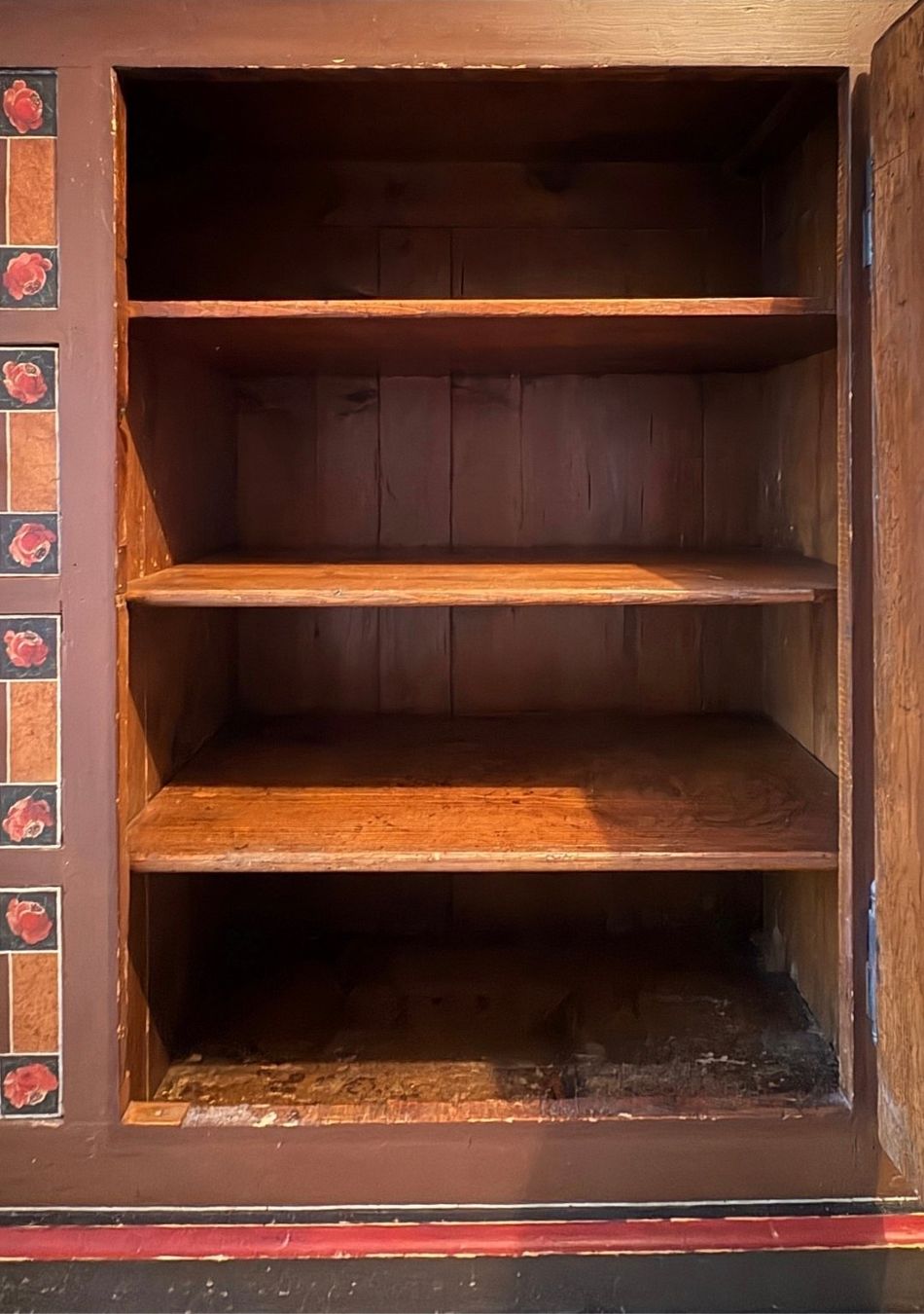Armadi: Bauernschrank, handbemalt – Usato da Flawil venduto da Philip2005 1