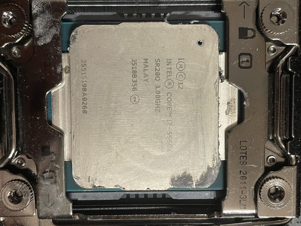 Bundle: ASUS Rampage V Extreme | i7-5960X | 32GB DDR4 RAM (Gebraucht ...