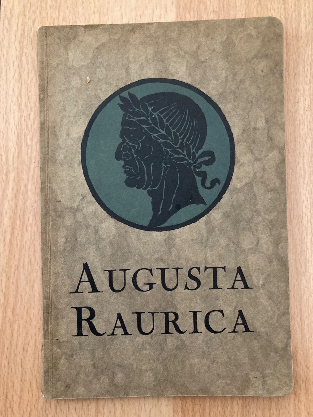 Cartoline postali: Augusta Raurica, 1926 – Usato da Adliswil venduto da tchest007