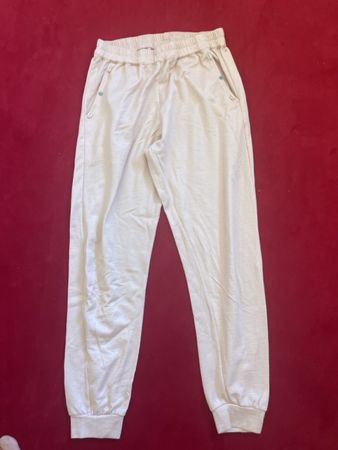 Hose ema tesse Grösse S beige mit Zierknöpfen guter Zustand