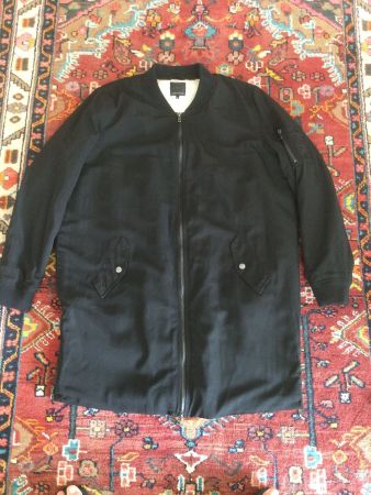 Mantel schwarz, l'wattiert, XL=42/44