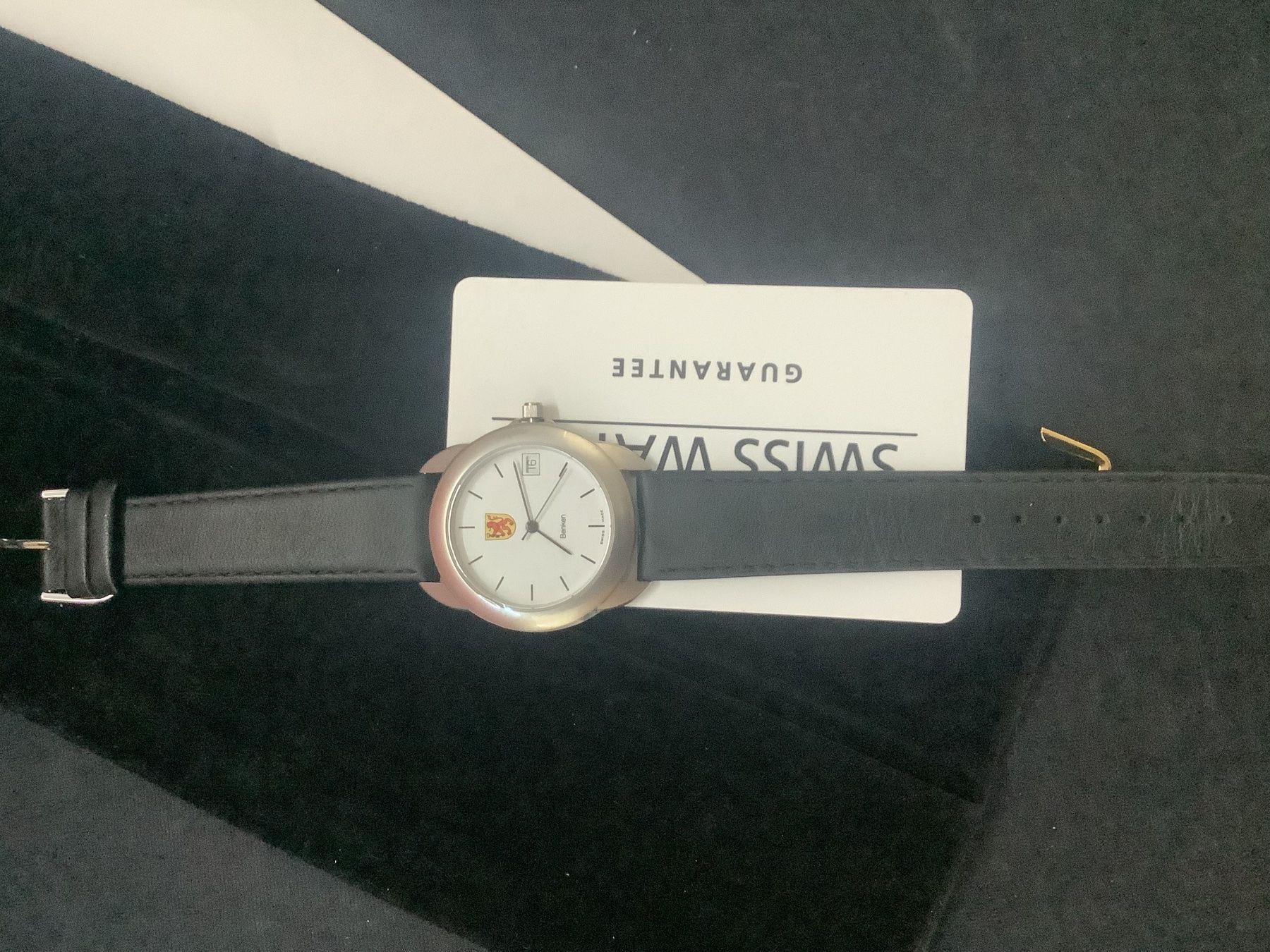 Armbänder & -reifen: Uhr – Neu und originalverpackt aus Benken SG von wingwinj