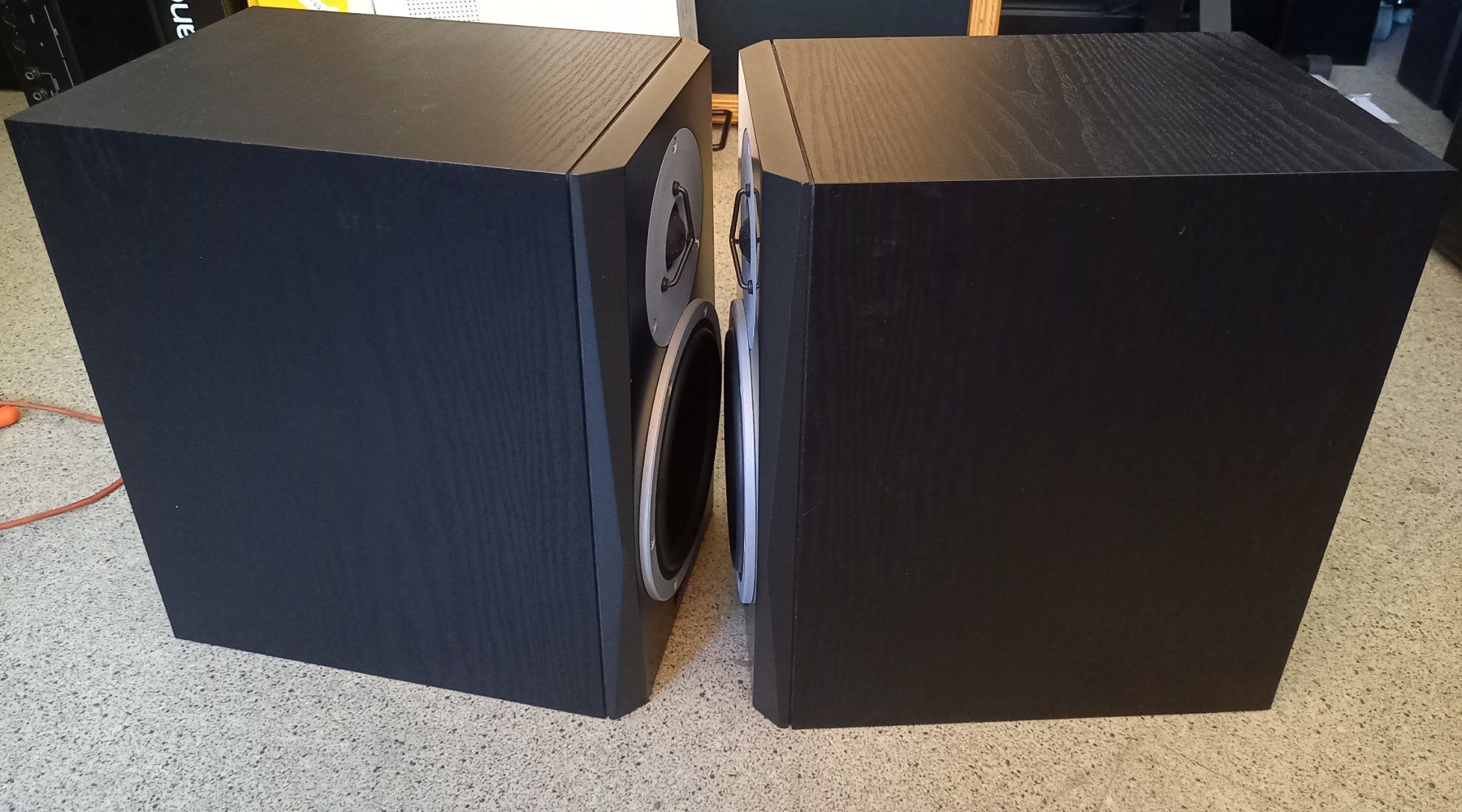 Dynaudio Lautsprecher: Dynaudio MKIII Studio Monitore – Gebraucht aus Luzern von garlicia 3