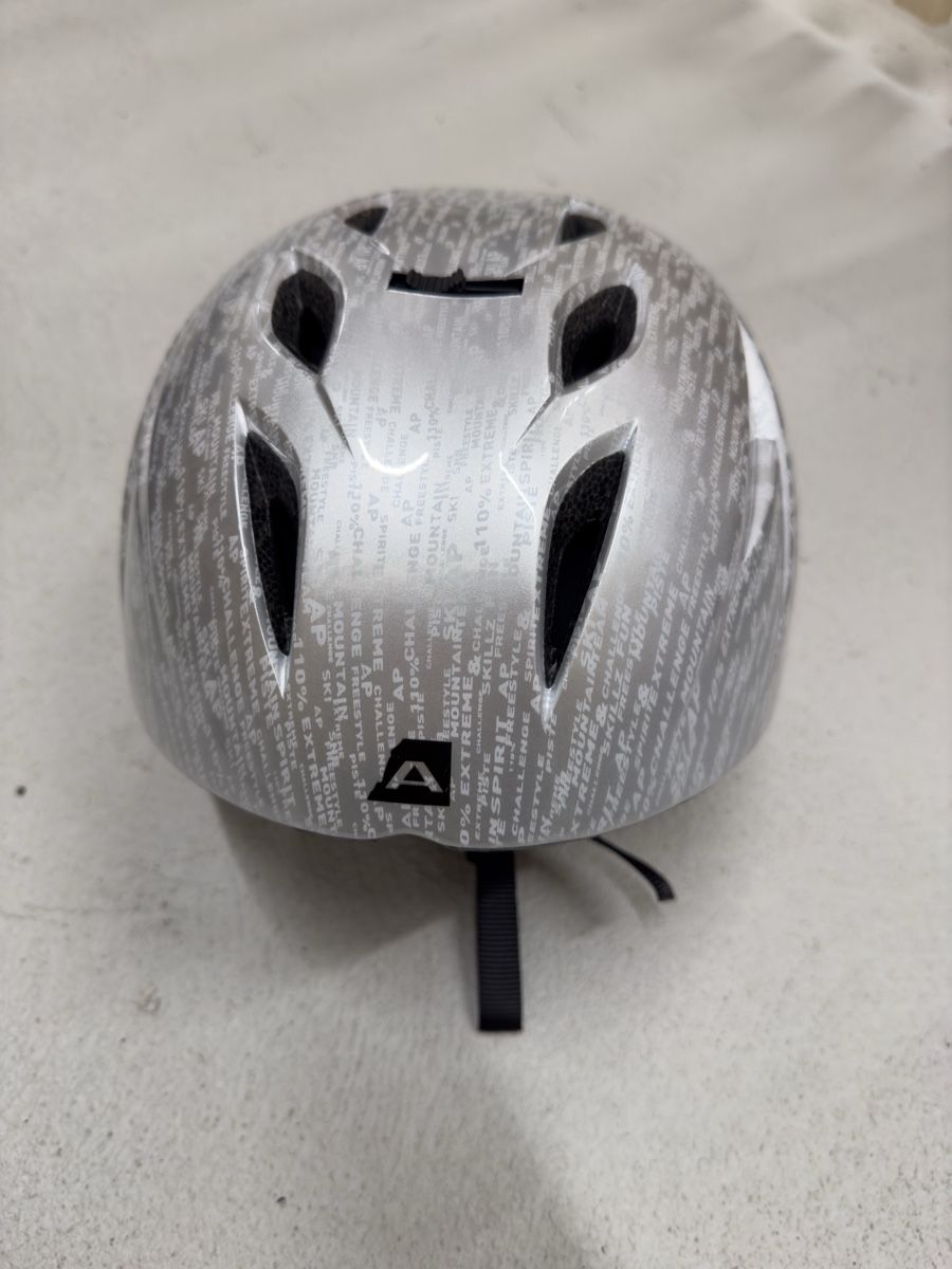 Alpina Casques: Skihelm Damen – D'occasion à Regensdorf par TedK
