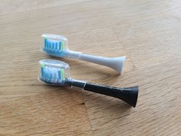 2 Philips Sonicare C3 Bürstenköpfe neu schwarz weiss