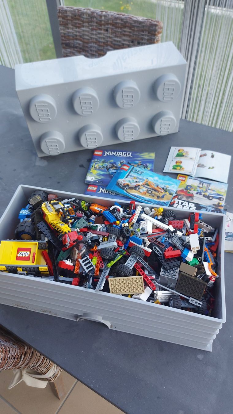 Lego Baukästen: 1 Kiste Lego – Gebraucht aus Ried-Brig von Pimlico