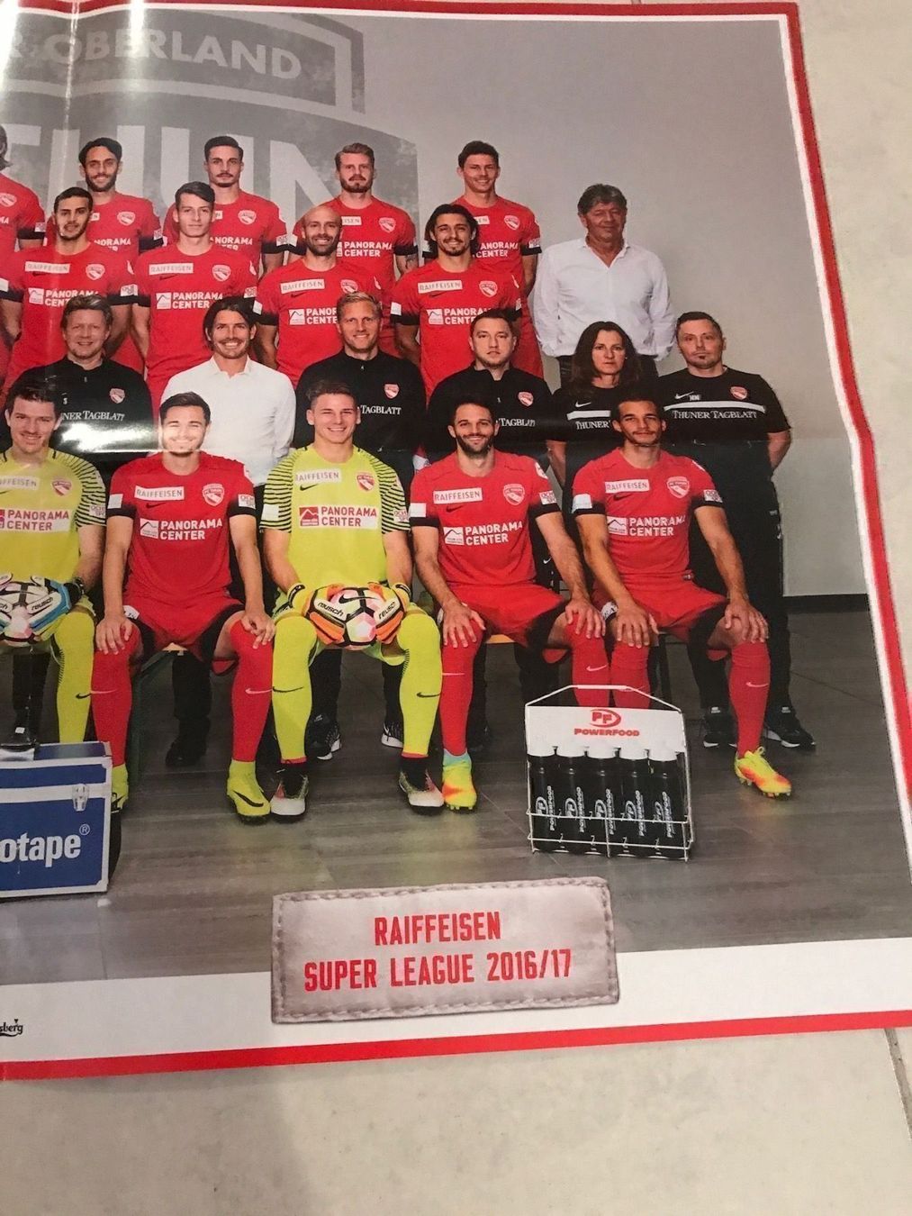 Autografi: Fc Thun Mannschafts Bild Saison 16/17 – Usato da Naters venduto da juveman 1