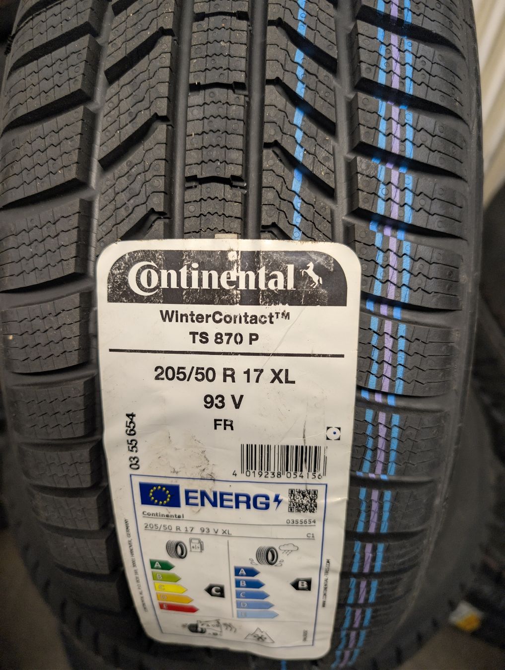 Continental Pneus & Roues: Winterreifen  – Neuf avec emballage d'origine à Dürrenäsch par Pneu-Idris 2