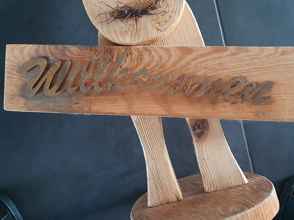 Tutte le decorazioni: Katze «Willkommen» aus Holz – Usato da Maschwanden venduto da ruth07 4