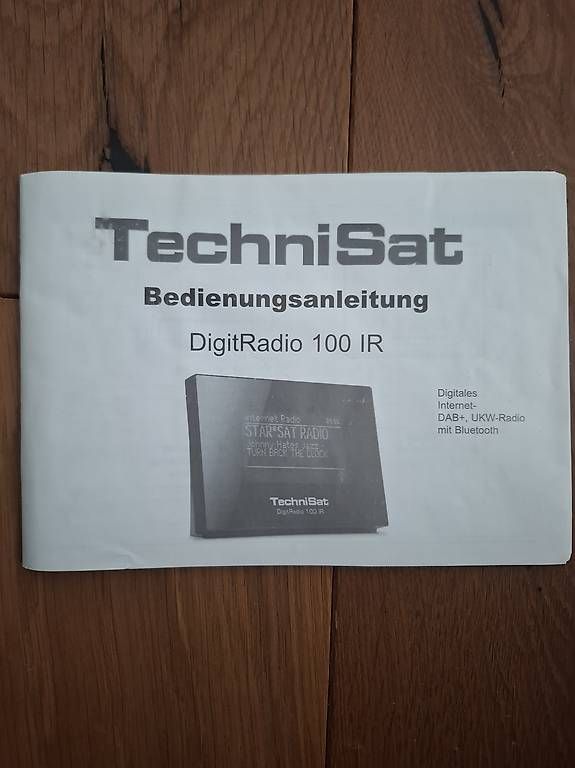 Technisat Lettore multimediale & Streamer: TechniSat DigitRadio 100 IR DAB+ Internetradio – Usato da Häggenschwil venduto da mmm_yp66 2
