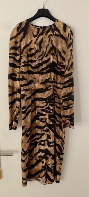 Dolce & Gabbana Vestiti: Dolce Gabbana Silk midi dress – Usato da Dallenwil venduto da ZD2019 2