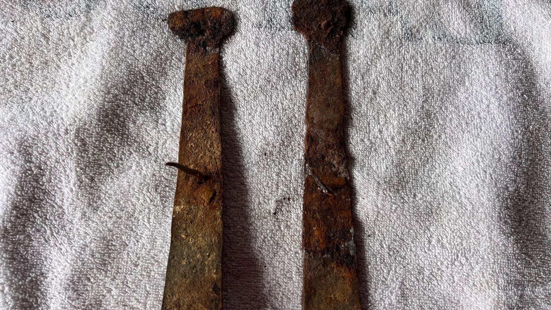 Ferramenta: Antike, dekorative Torbänder, restaurationsbedürftig. – Usato da Schübelbach venduto da Dolly990_2 9