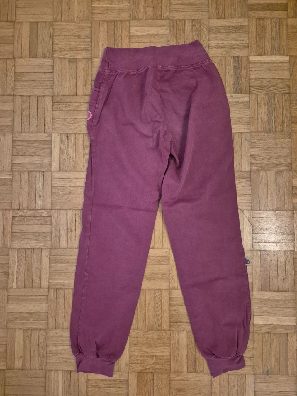 E9 Pantaloni: Kletter-/Boulderhose, E9 Olivia (Gr. S) – Usato da Uitikon Waldegg venduto da AnjS27 1