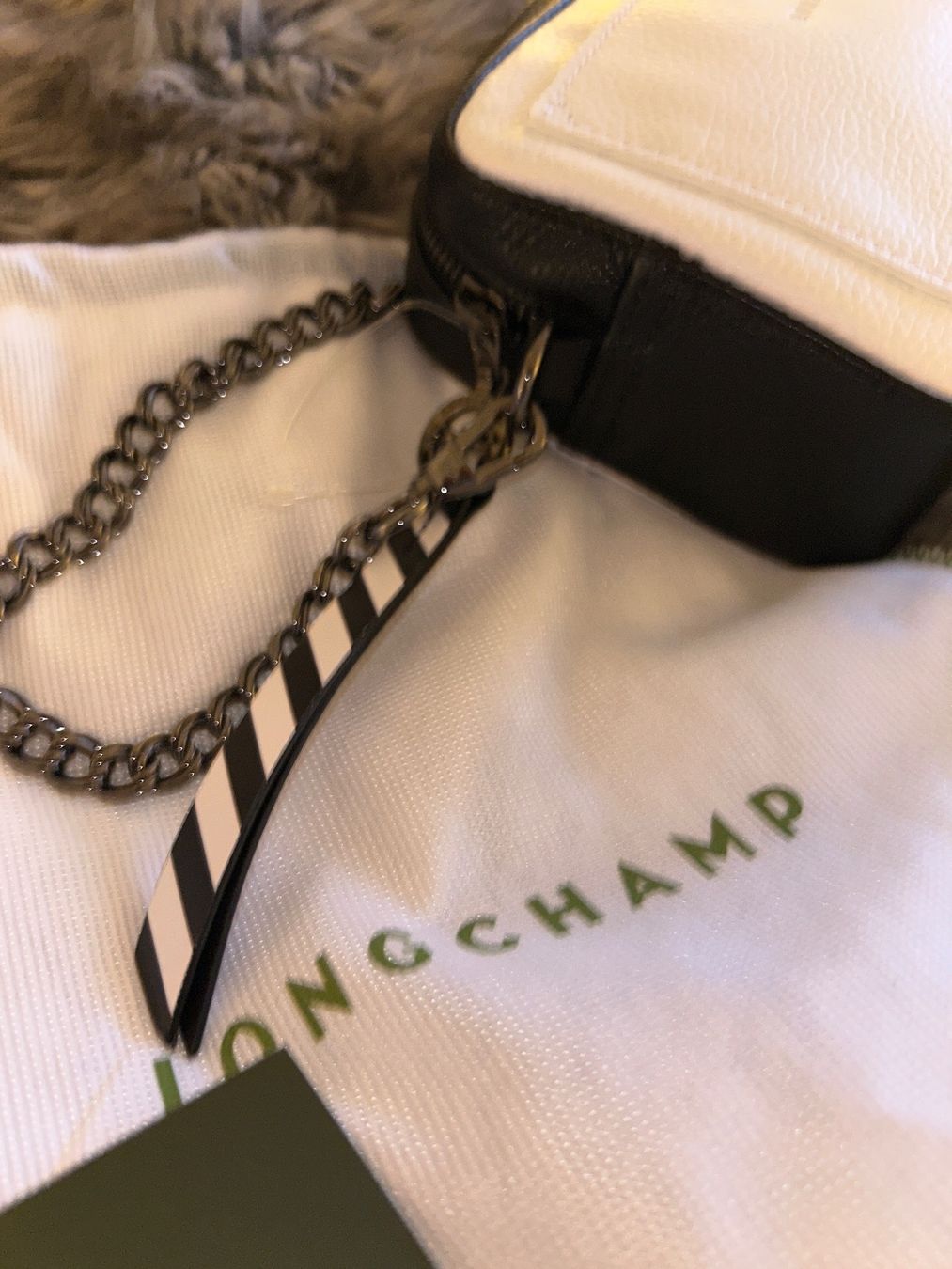 Longchamp Taschen für Damen: Longchamp Leder-Umhängetasche Neu – Neu und originalverpackt aus Vezia von sidu03 5