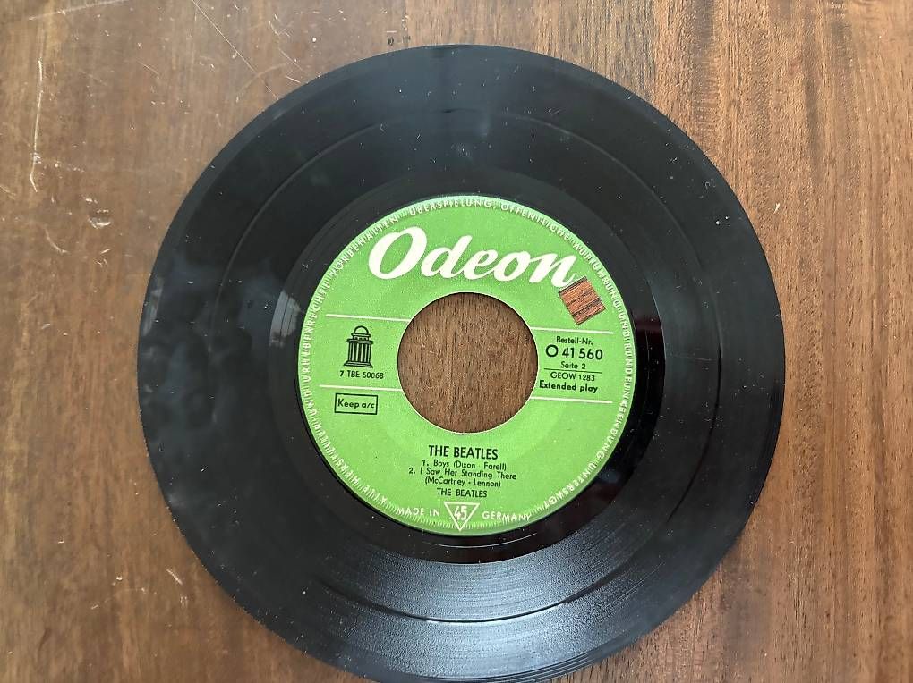 Schallplatten: Beatles Single Extended play – Gebraucht aus Zollikon von Tagisonne 1