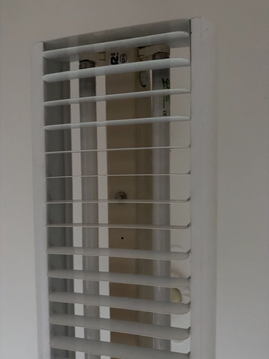 Lampadari & plafoniere: Decken Lampe muss abmontiert werden – Usato da Zürich venduto da joyfulgrace 1