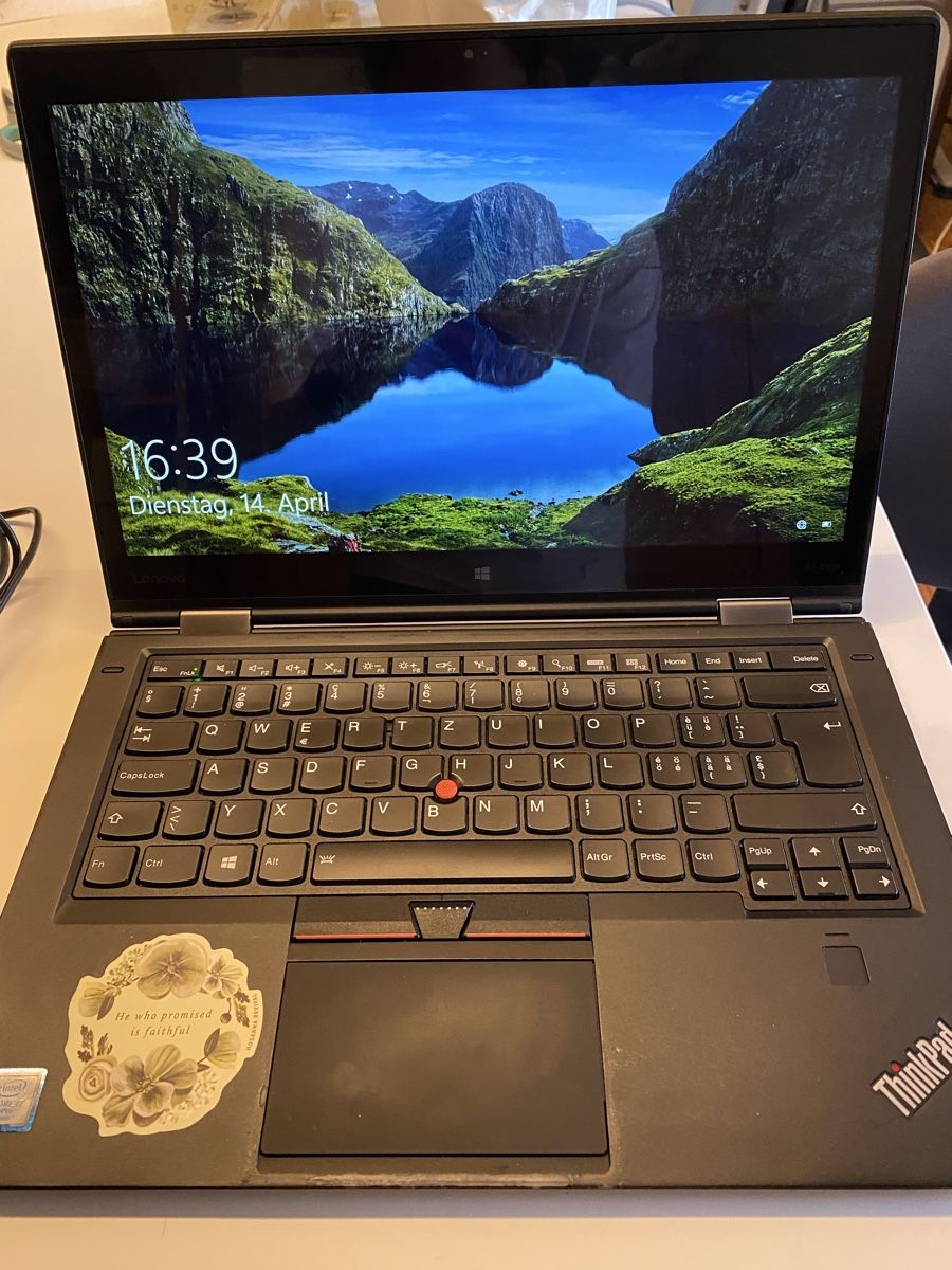 Lenovo Notebooks: Lenovo Thinkpad X1 Yoga – Gebraucht aus Lavin von lor_f9mr