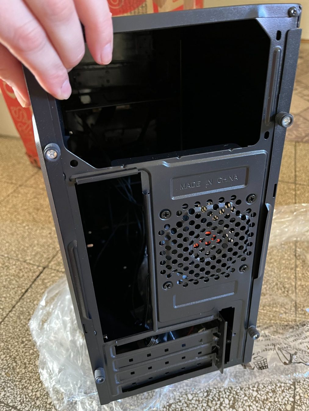 Gehäuse: NEW BOX FOR COMPUTER – Neu und originalverpackt aus Genève von AGBERG 2