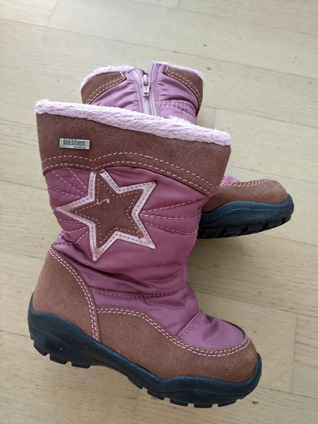 Scarpe per ragazze: Deltex Cortina Winterstiefel Mädchen – Usato da Affoltern am Albis venduto da AudiS5