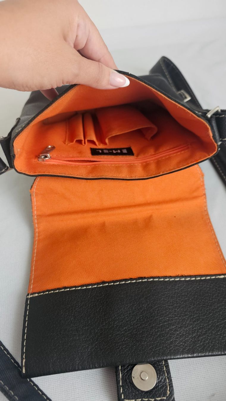 Borse da donna: ***EMMEL***Umhängetasche – Usato da Bronschhofen venduto da David80 8