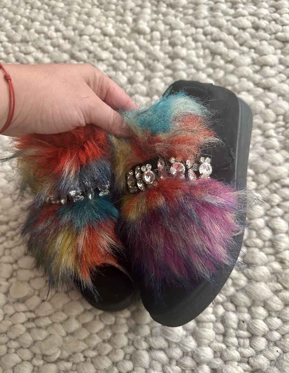 Chaussures femmes: BUNTE SNEAKERS GR 37 – D'occasion à Schaffhausen par rot_yyy7