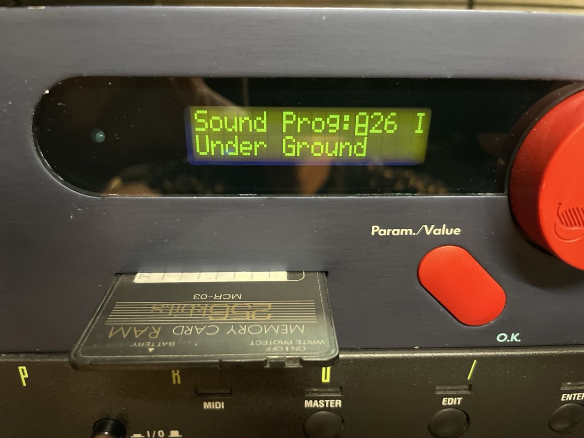 Waldorf Musikinstrumente: Waldorf Microwave Rev. A, mit Card – Gebraucht aus Tüscherz-Alfermée von schneider_rl4 1