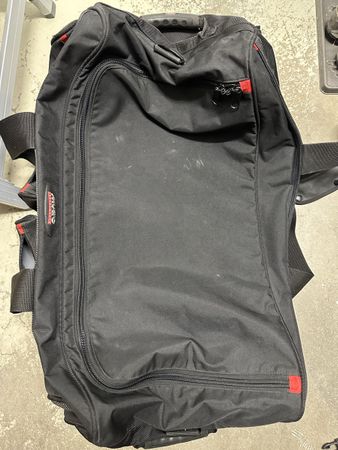 Reisetasche Rollkoffer schwarz mit Teleskopgriff guter Zusta