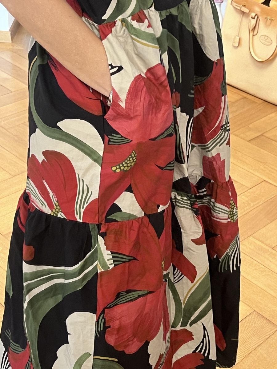 Vestiti: Sommerliches Maxikleid mit Blumenmuster, Grösse M – Nuovo (secondo la descrizione) da Burgdorf venduto da puppennetz 4