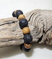 Holz-Lavastein Armk.