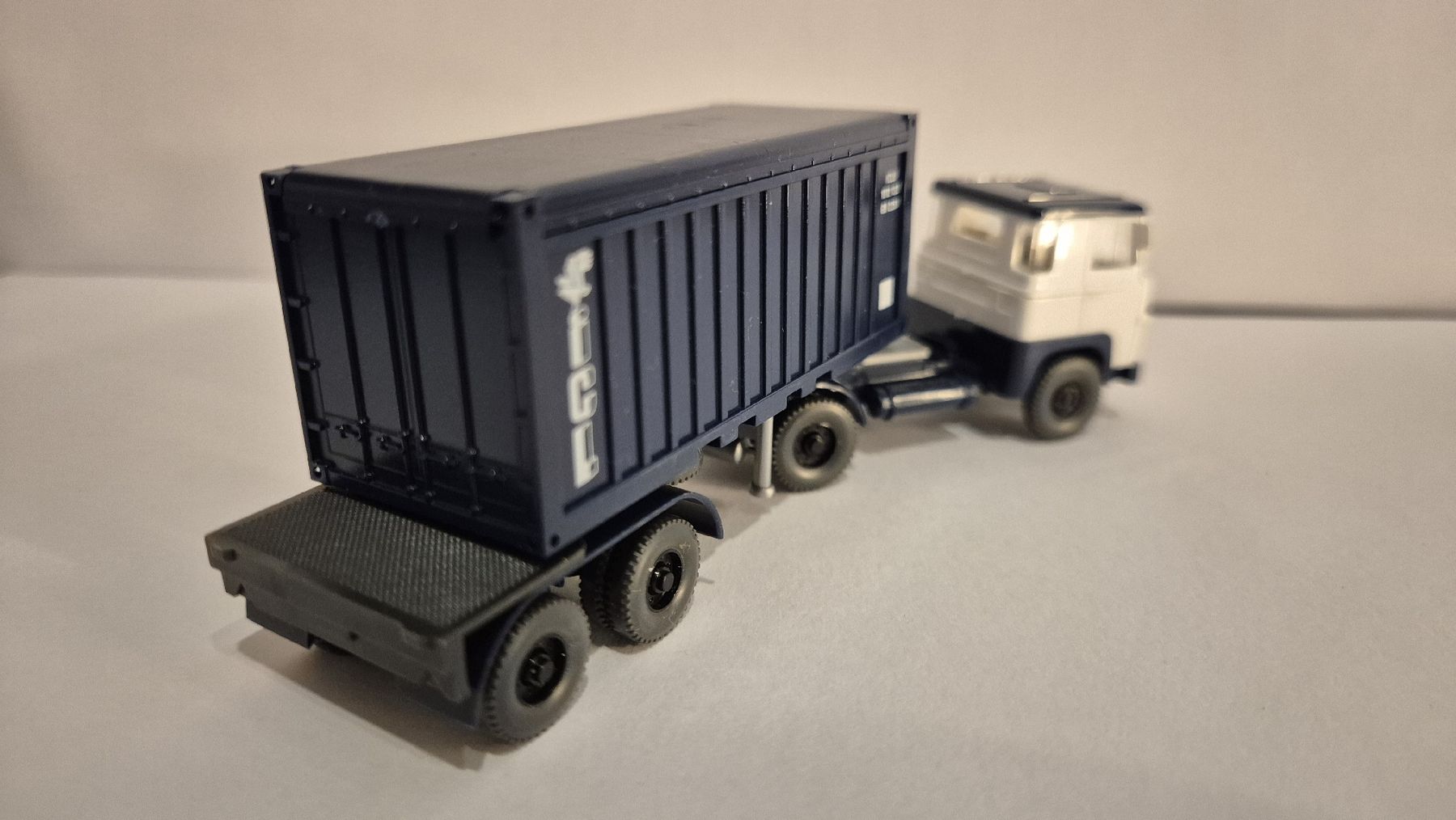 Wiking Modellini d'auto: Scania mit Containerauflieger von Wiking – Nuovo (secondo la descrizione) da Uznach venduto da Katinka83 9