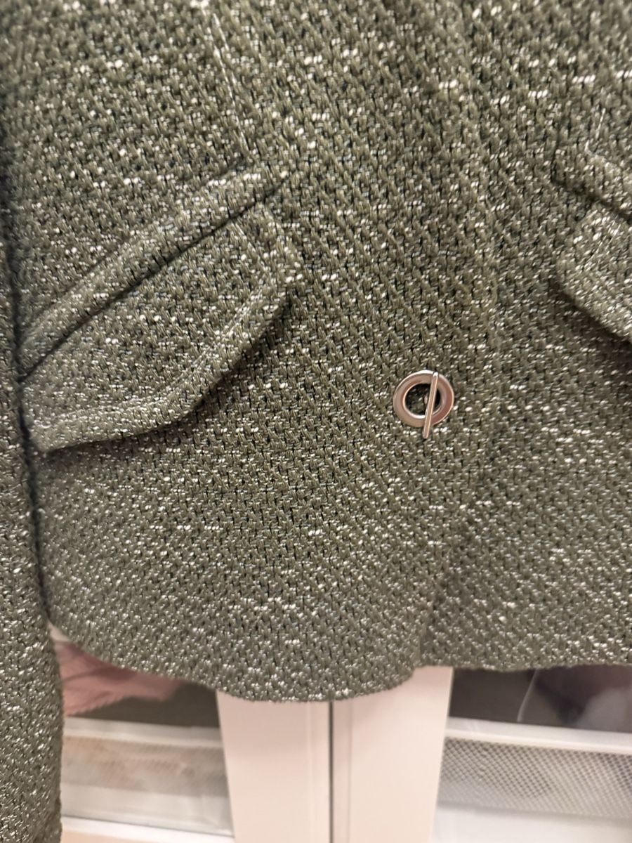 Sandro Giacche: Sandro Paris Tweed Jacke, Gr. 36, Khaki – Nuovo (secondo la descrizione) da Uitikon Waldegg venduto da SIMI086 2