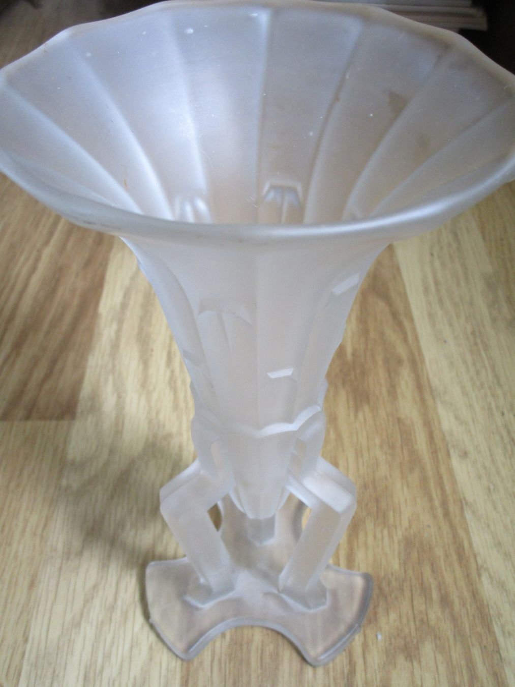Vasen & Gefässe: Art Deco Vase  Glas – Gebraucht aus Heimberg von Lupo57 1
