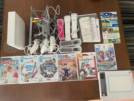 Nintendo Wii-Konsole mit diversem Zubehör