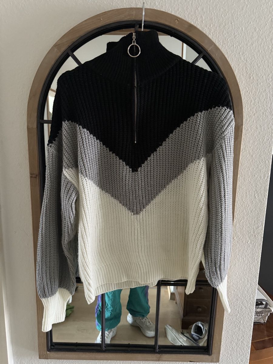 Maglioni & Felpe: Trendiger Strickpullover mit Reissverschluss, Grösse M – Usato da Allschwil venduto da ysc_wt7c