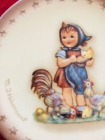 Kleiner Sammlerteller mit Hummelmotiv