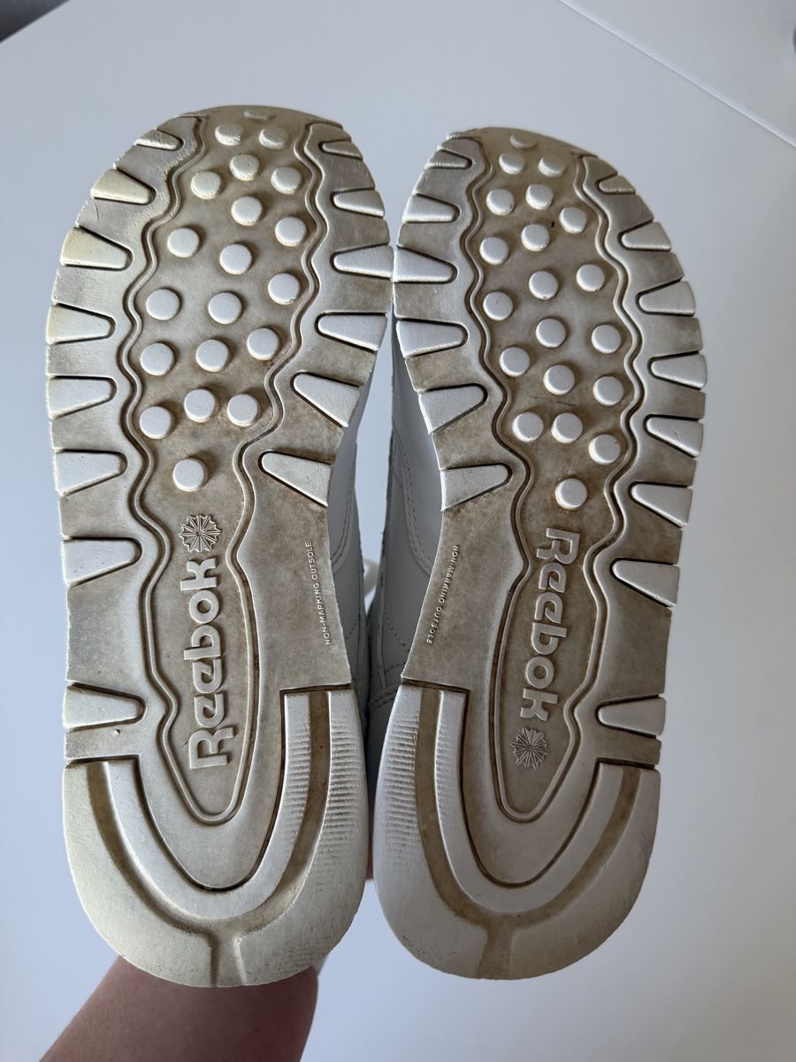 Reebok Scarpe da uomo: Reebok Classic Leather Weiss Grösse 37.5 – Usato da Basel venduto da Ksjusha 4