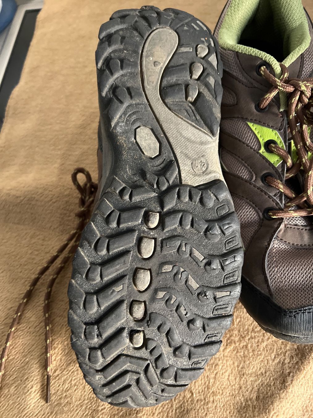 Herrenschuhe: Treckingschuhe Gr 41 – Gebraucht aus Basel von Winniepuuh 2