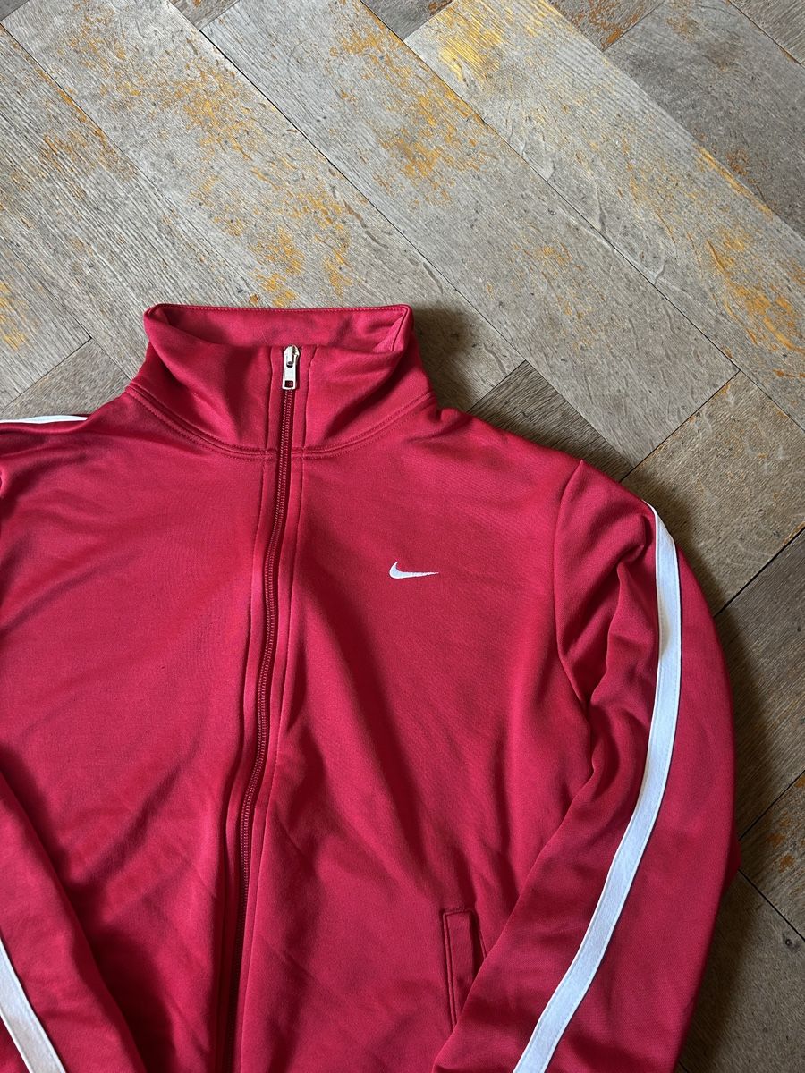 Nike Jacken: Nike Jäckchen Rot XS – Neu (gemäss Beschreibung) aus Winterthur von benjamin.hbgr 1