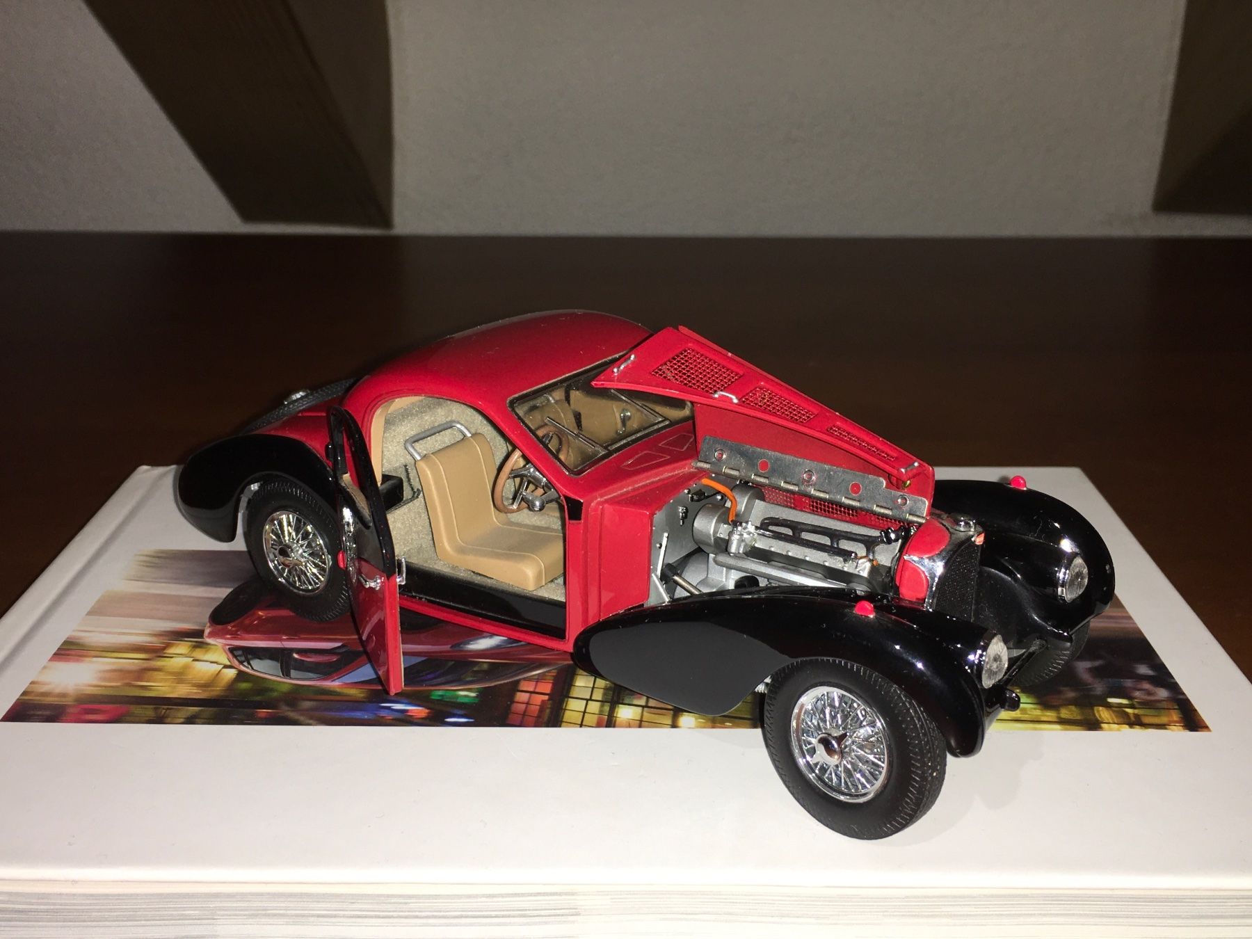 Bugatti Modellini d'auto: Bugatti Type 57 SC 1937 - Franklin MInt !! – Nuovo (secondo la descrizione) da Wohlen AG venduto da PrivatSammlung 4
