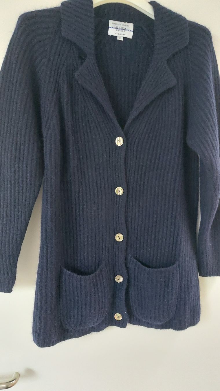 Giacche: Cashmere Strickjacke, Grösse M Top! – Nuovo (secondo la descrizione) da Rain venduto da Lillyfra