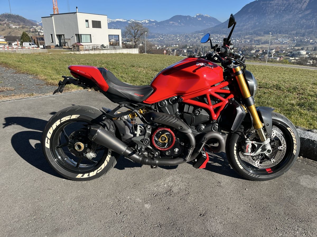 Ducati Strada: Ducati Monster 1200 S – Usato da Schaanwald venduto da Blaax 5