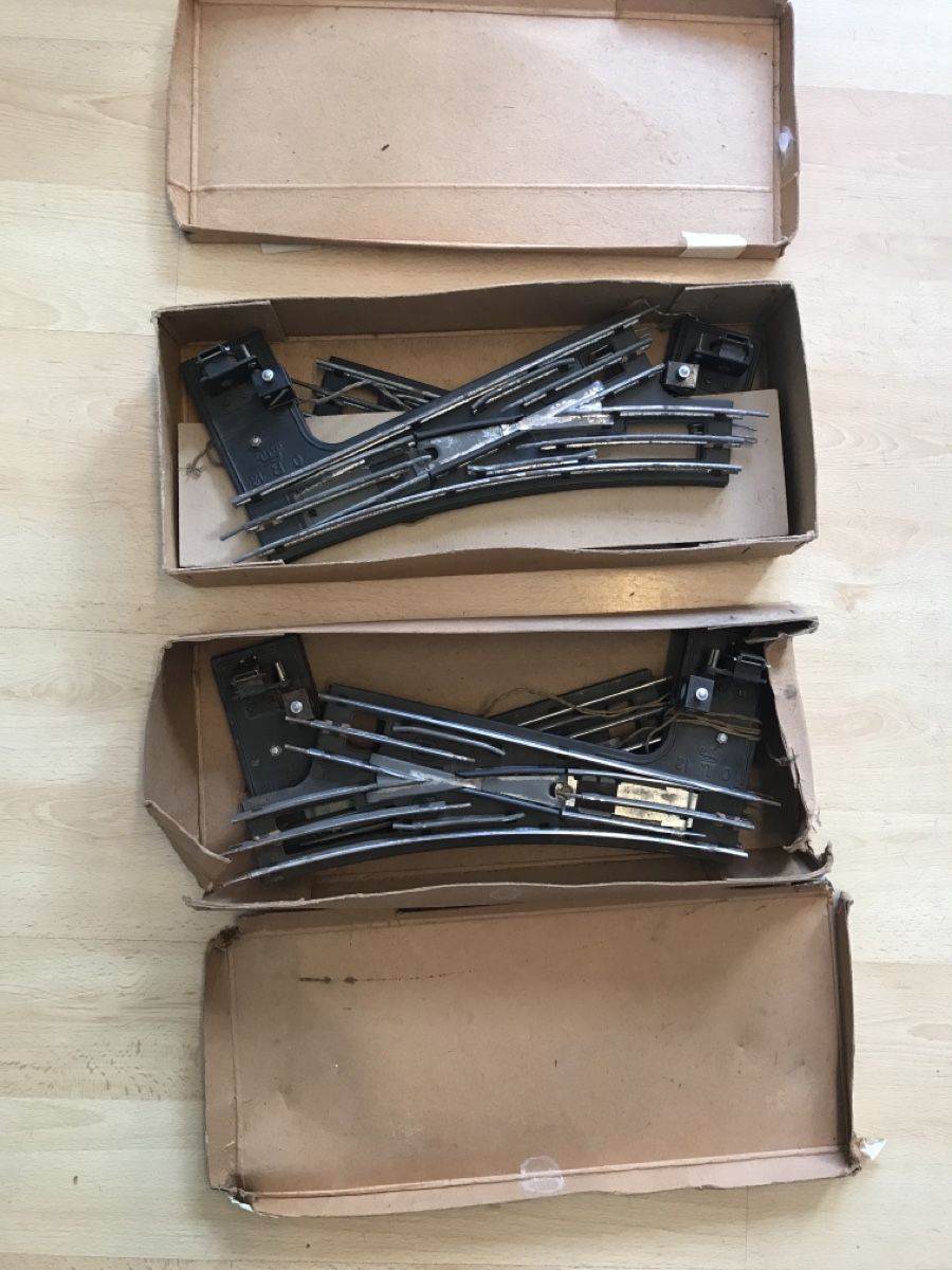 Märklin Modellini di ferrovie: Märklin Spur 0, 12er Weichen elektrisch, OVP  – Usato da Zürich venduto da Kiron