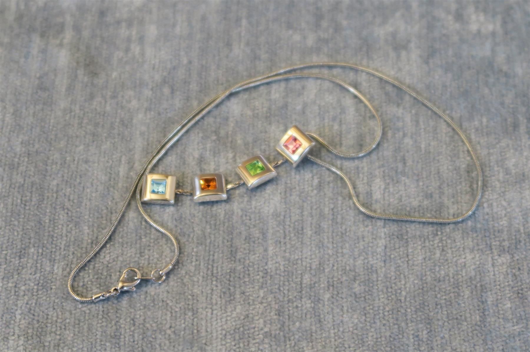 Catenine: Schlangenkette mit Anhänger – Usato da Brittnau venduto da marlenestone 4