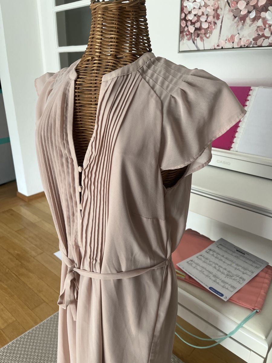 H&M Vestiti: Kleid in Puderrosa, Gr. 38, C&A – Usato da Solothurn venduto da Bobesch08 2