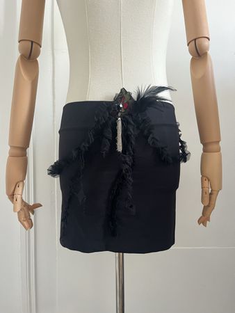 Stylish Black Mini Skirt with Feather Detail - size S