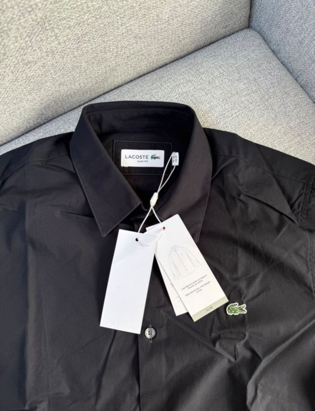 Lacoste Camicie: Lacost Scwarz Hemden – Nuovo (secondo la descrizione) da Luzern venduto da nic_fh5d 1