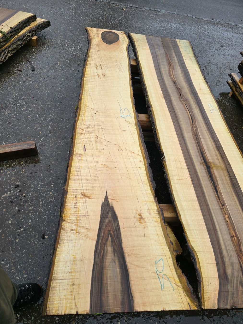 Articles en bois: Nussbaumbrett Nr. N111 – Neuf (Voir description) à Ramsei par Waelchris 1
